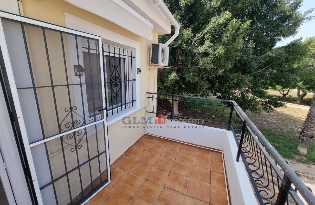 Resale - Apartment - LOS NAREJOS - Oasis