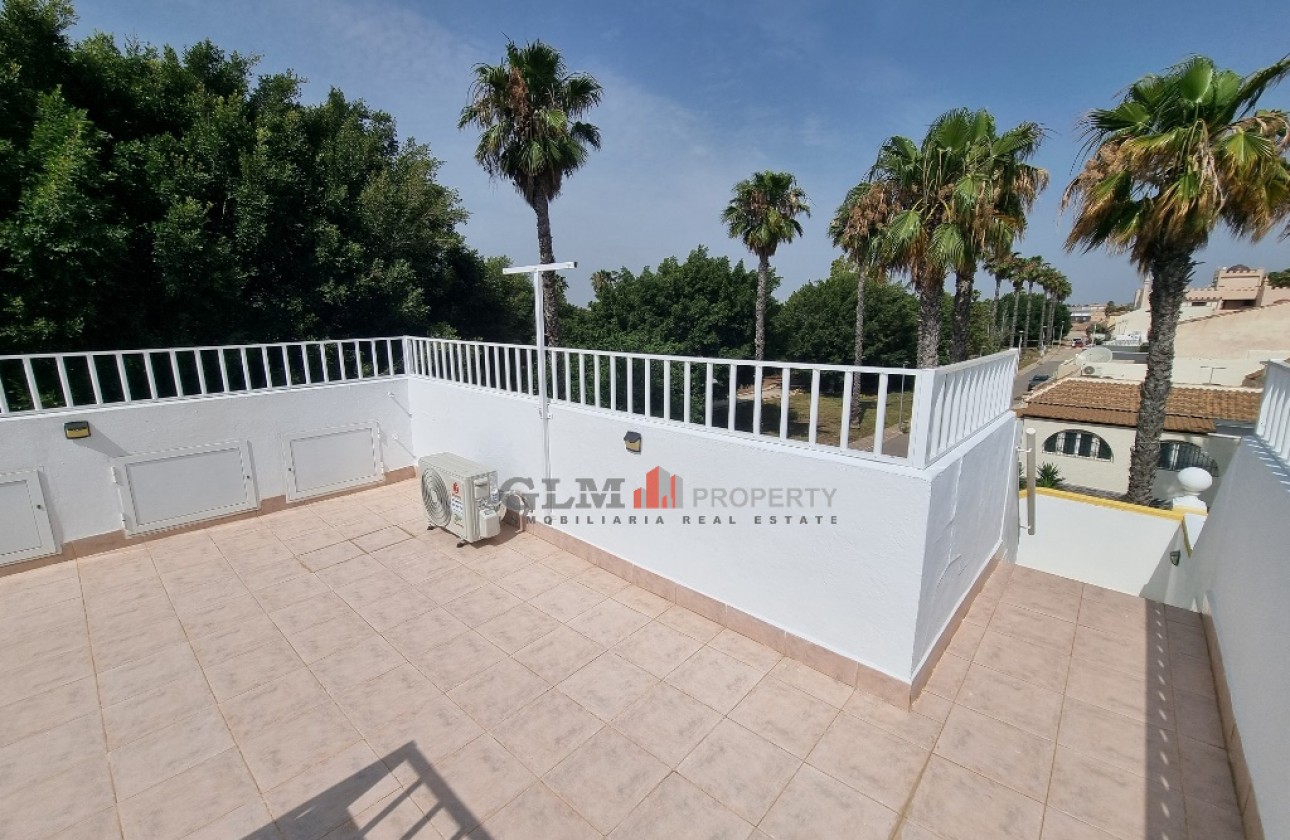Resale - Apartment - LOS NAREJOS - Oasis