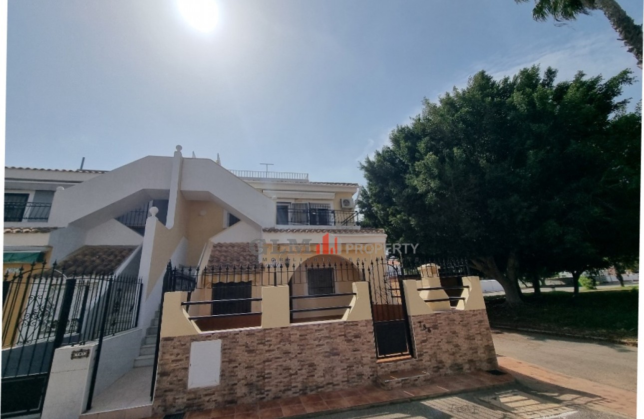 Resale - Apartment - LOS NAREJOS - Oasis