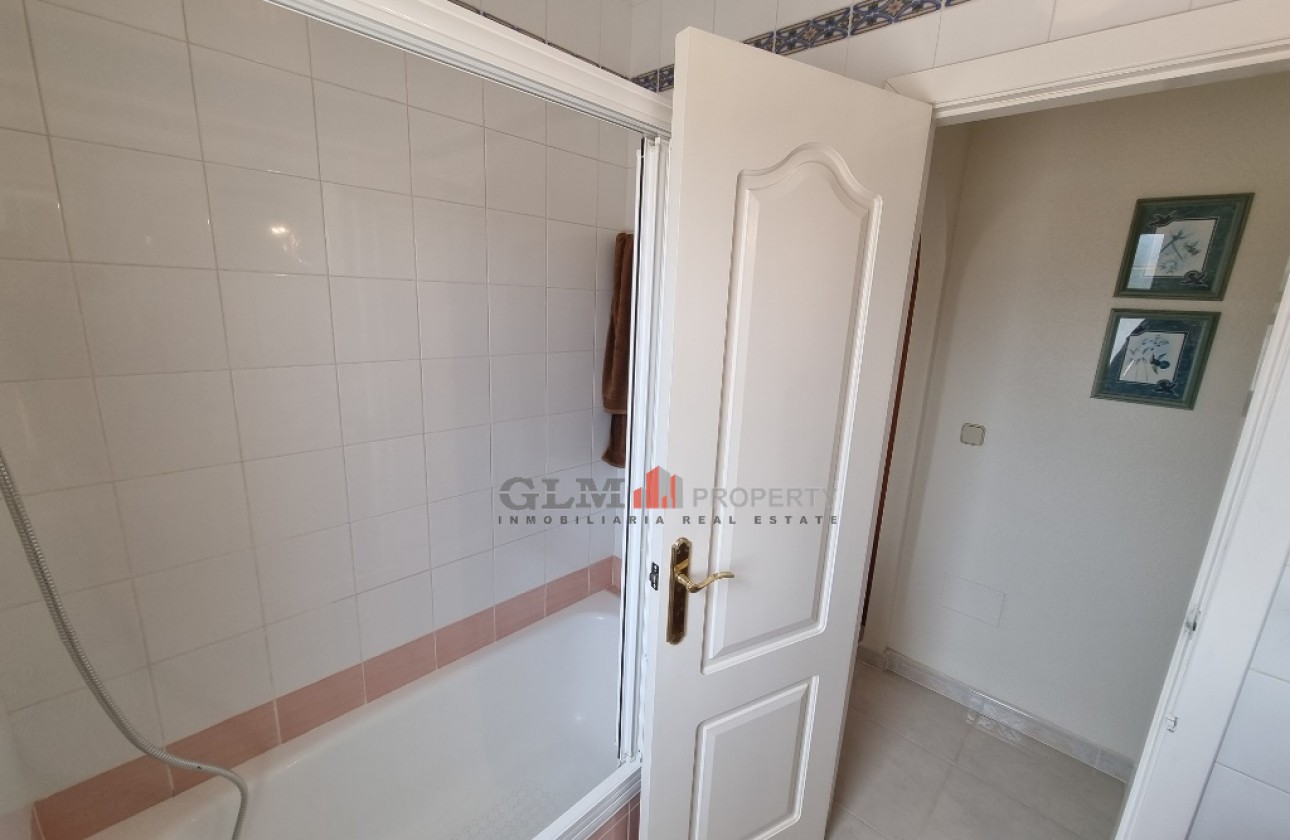 Resale - Apartment - Los Alcázares - Playa I