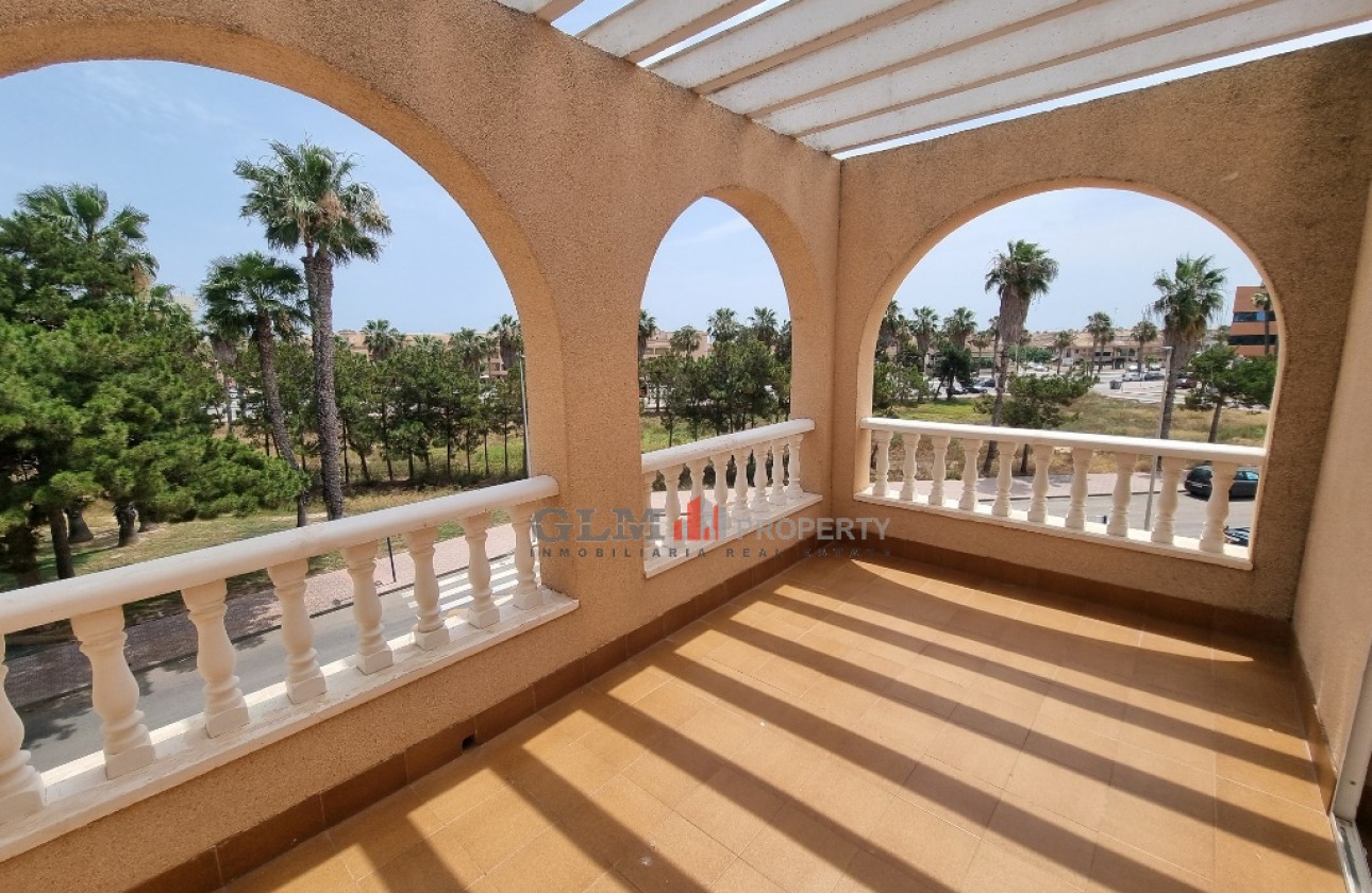 Resale - Apartment - Los Alcázares - Playa I