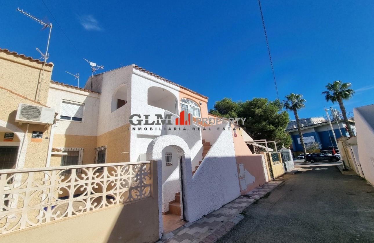 Resale - Apartment - LOS NAREJOS - Oasis