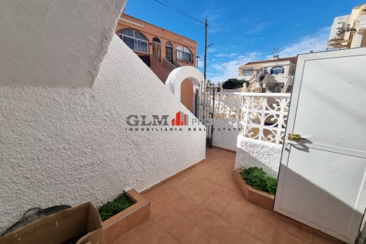 Resale - Apartment - LOS NAREJOS - Oasis