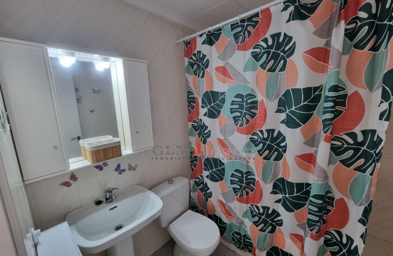 Resale - Apartment - LOS NAREJOS - Oasis