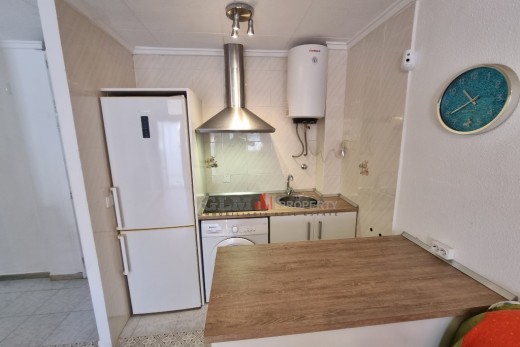 Resale - Apartment - LOS NAREJOS - Oasis