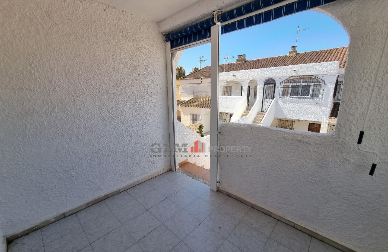 Resale - Apartment - LOS NAREJOS - Oasis