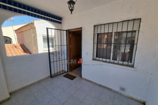 Resale - Apartment - LOS NAREJOS - Oasis