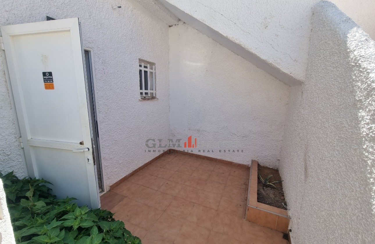 Resale - Apartment - LOS NAREJOS - Oasis