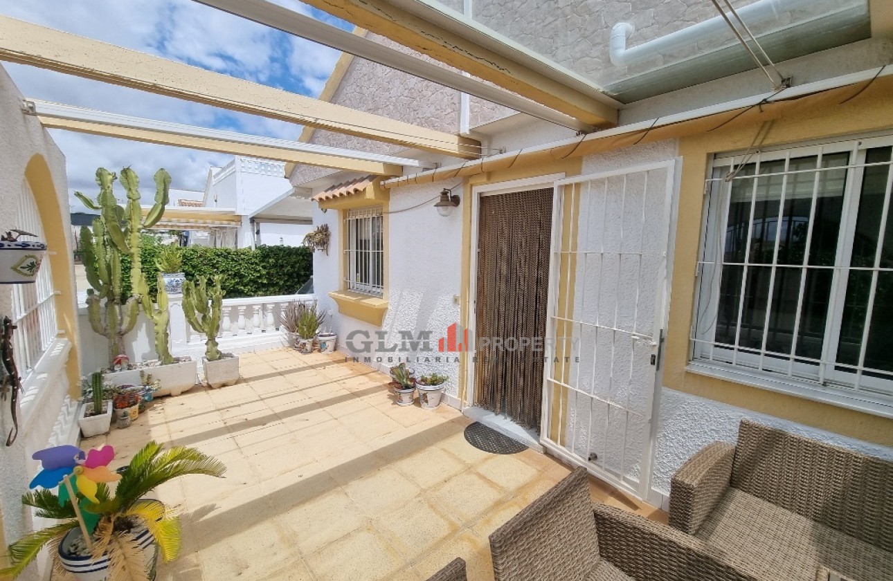 Återförsäljning -  - LOS NAREJOS - Oasis