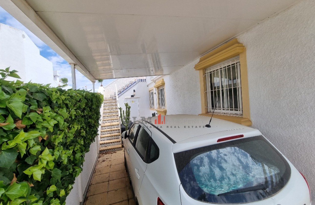 Återförsäljning -  - LOS NAREJOS - Oasis