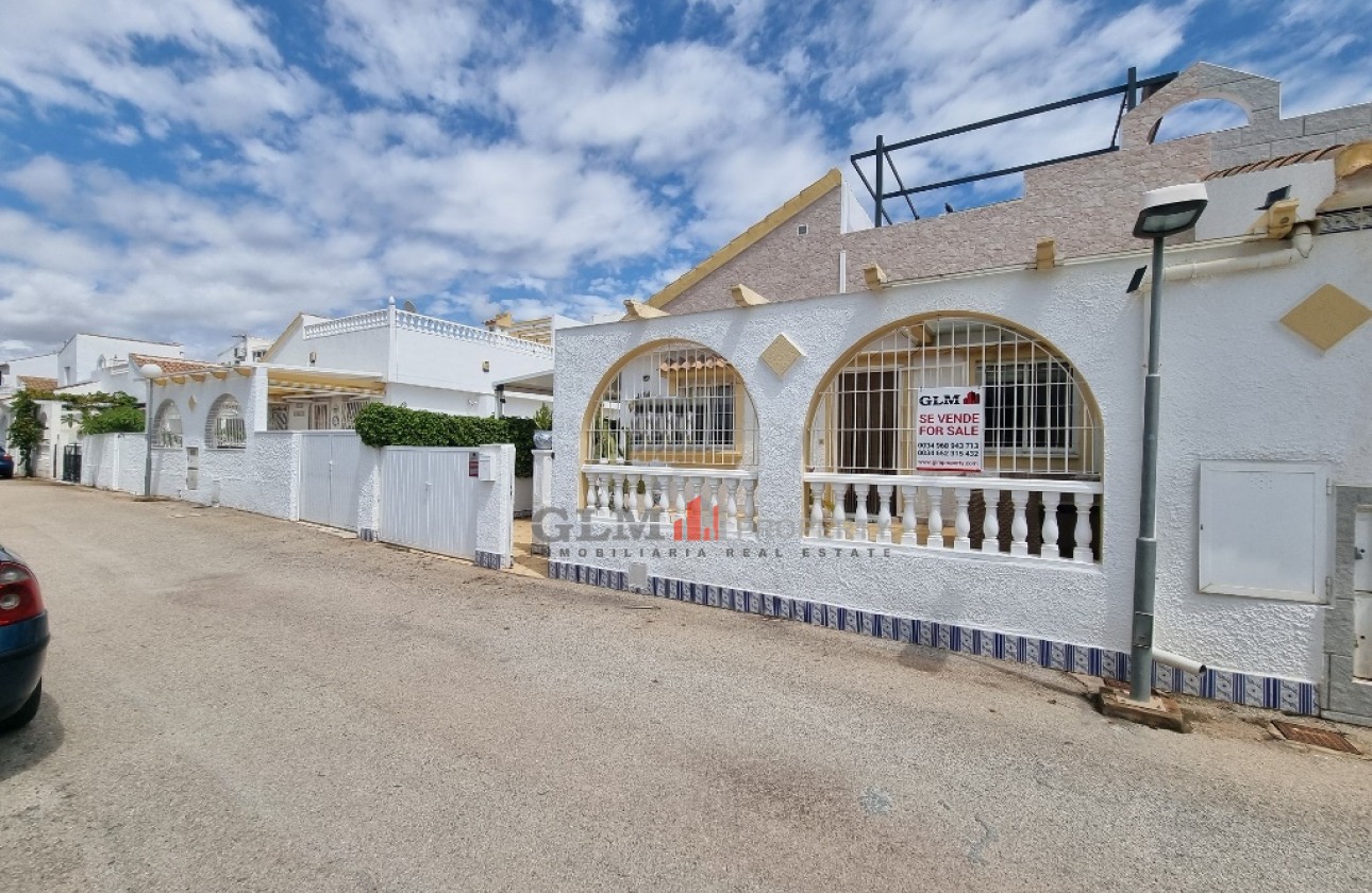 Återförsäljning -  - LOS NAREJOS - Oasis