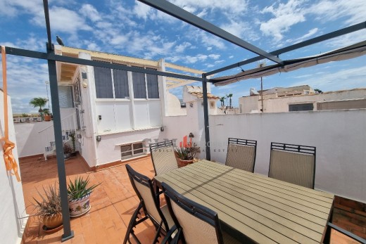 Återförsäljning -  - LOS NAREJOS - Oasis