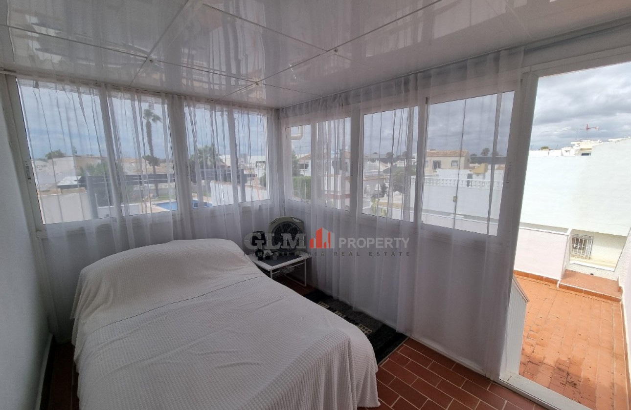 Återförsäljning -  - LOS NAREJOS - Oasis