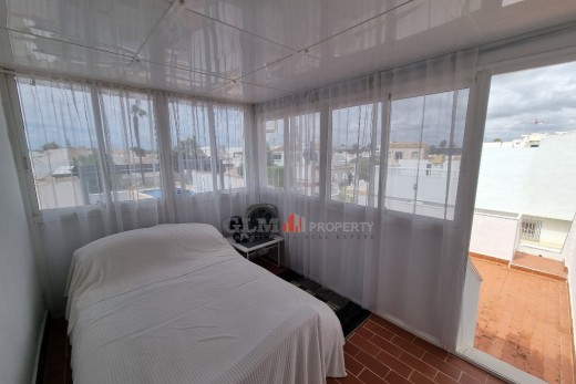 Återförsäljning -  - LOS NAREJOS - Oasis