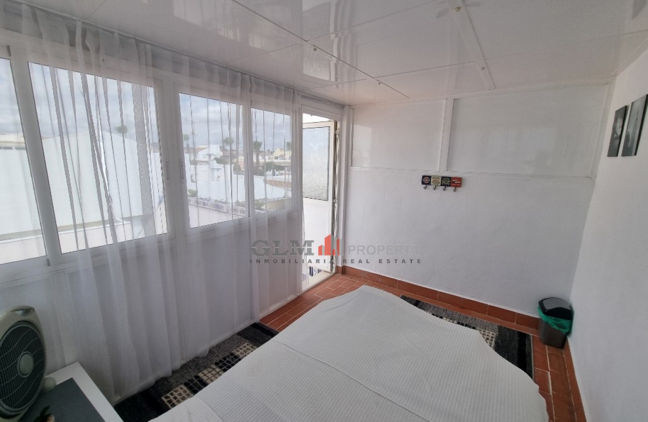 Återförsäljning -  - LOS NAREJOS - Oasis