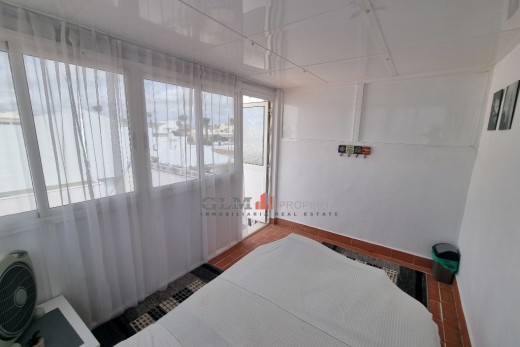 Återförsäljning -  - LOS NAREJOS - Oasis