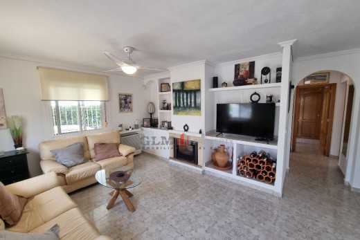 Återförsäljning -  - LOS NAREJOS - Oasis