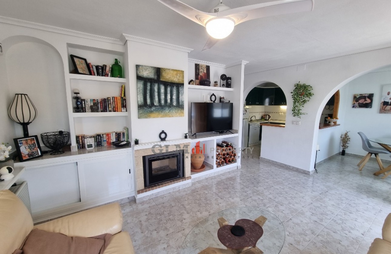 Återförsäljning -  - LOS NAREJOS - Oasis