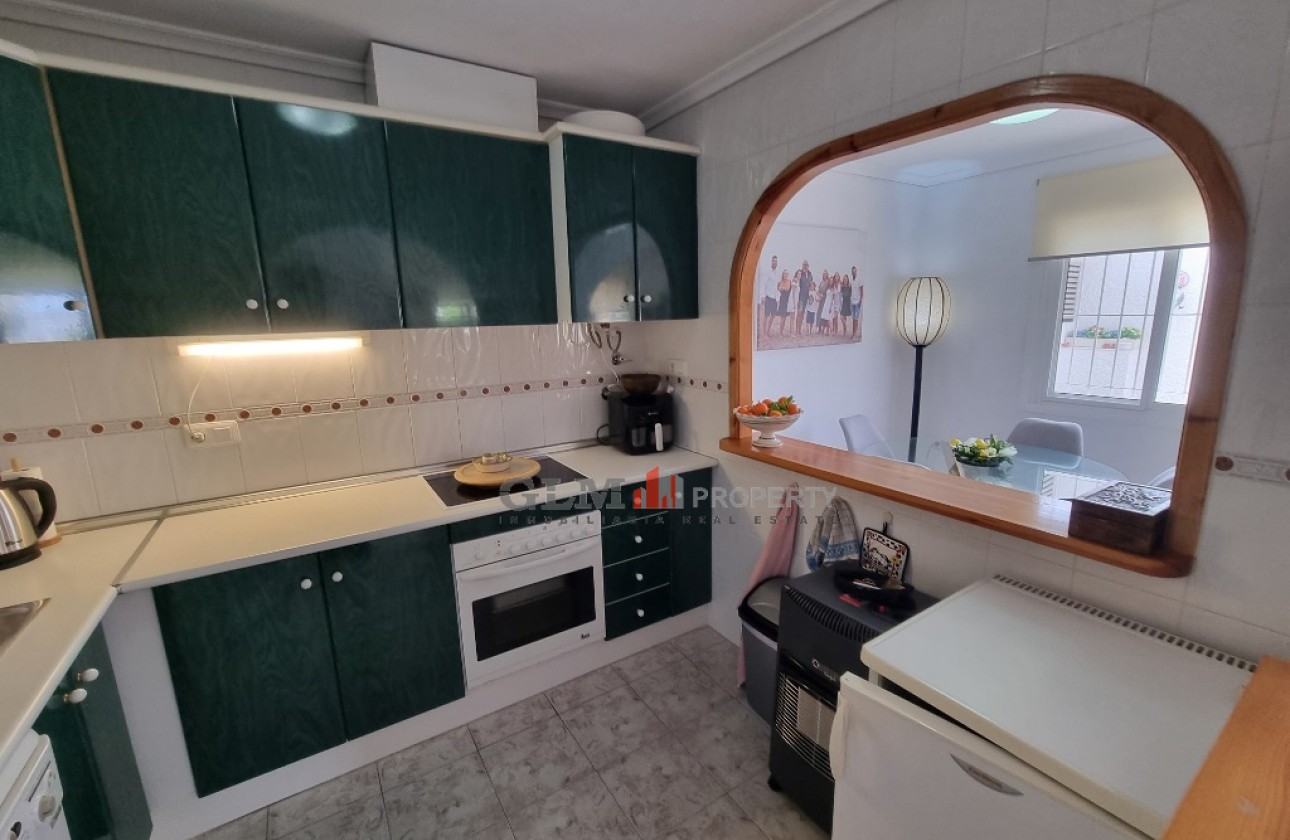 Återförsäljning -  - LOS NAREJOS - Oasis