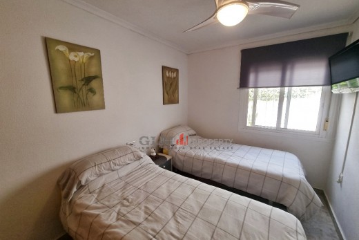 Återförsäljning -  - LOS NAREJOS - Oasis