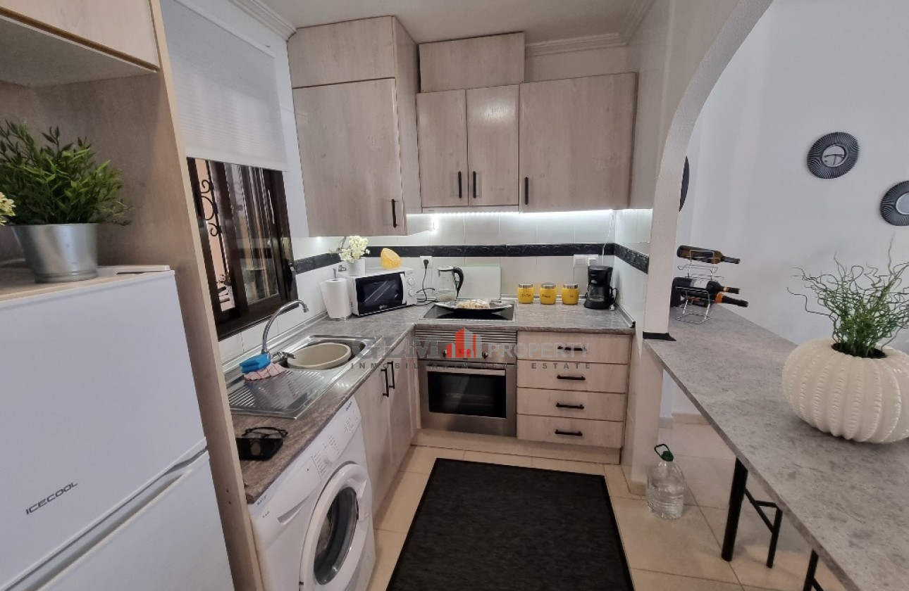 Reventa - Apartamento - Los Alcázares - Playa III