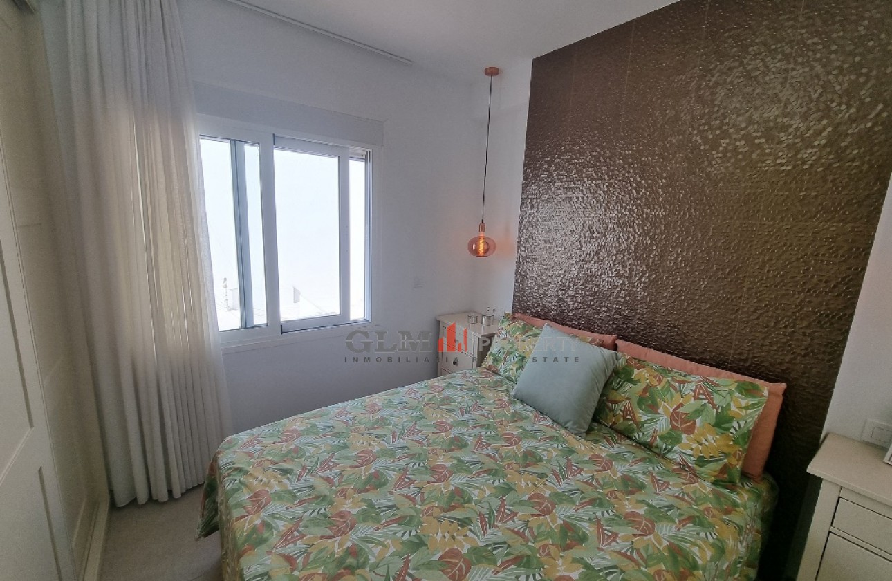 Resale - Apartment - Los Alcázares - Beach Front line