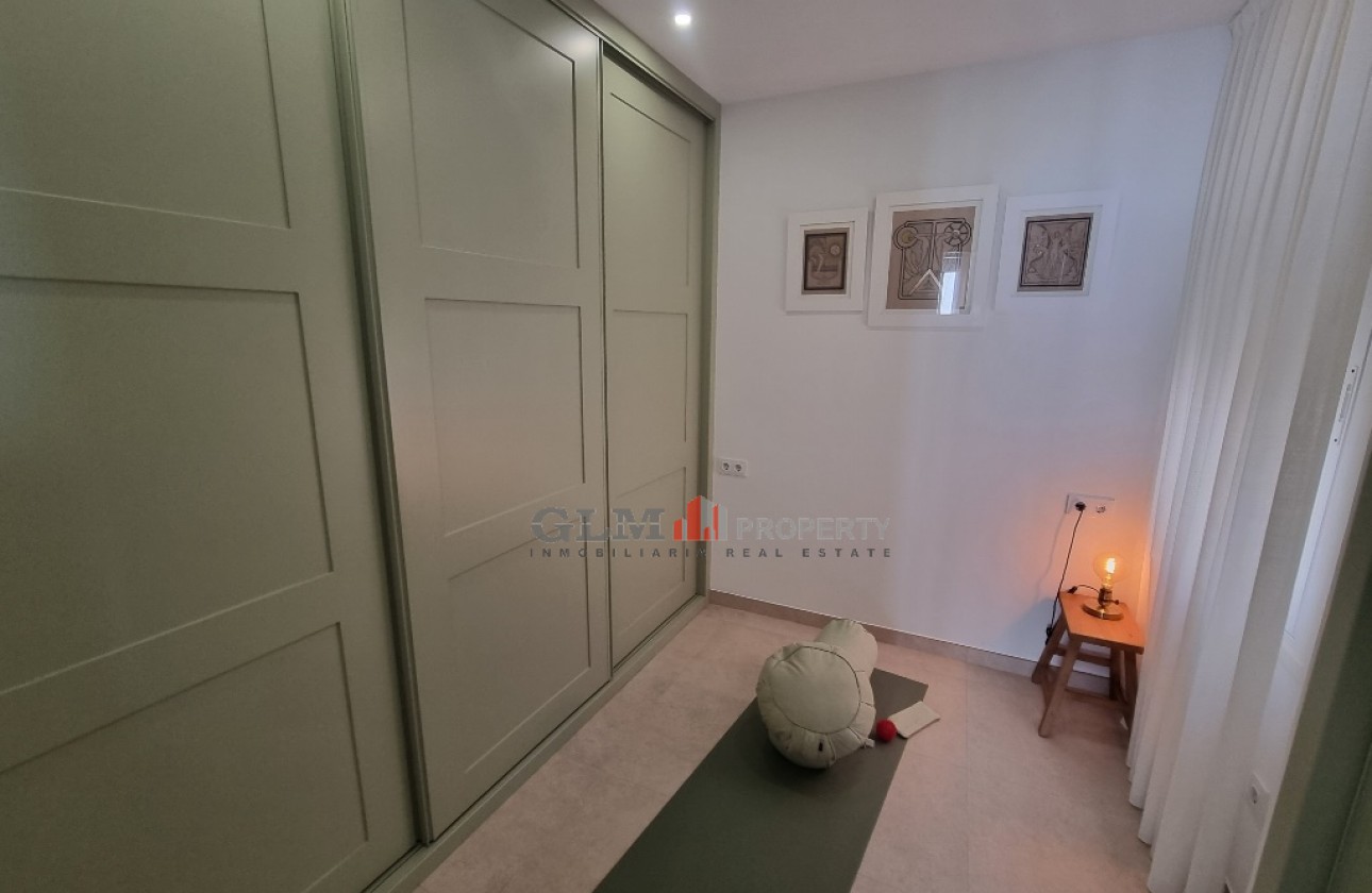 Resale - Apartment - Los Alcázares - Beach Front line