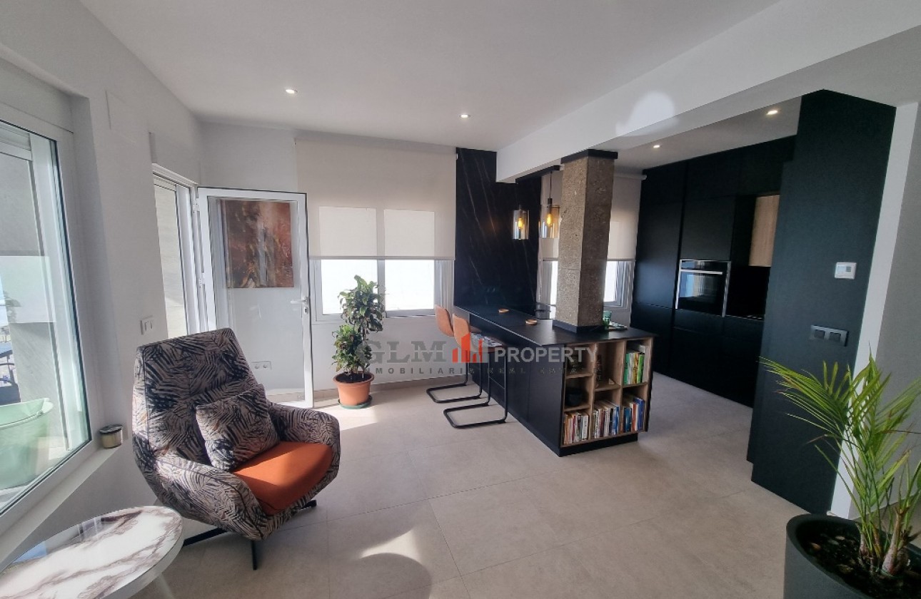 Resale - Apartment - Los Alcázares - Beach Front line