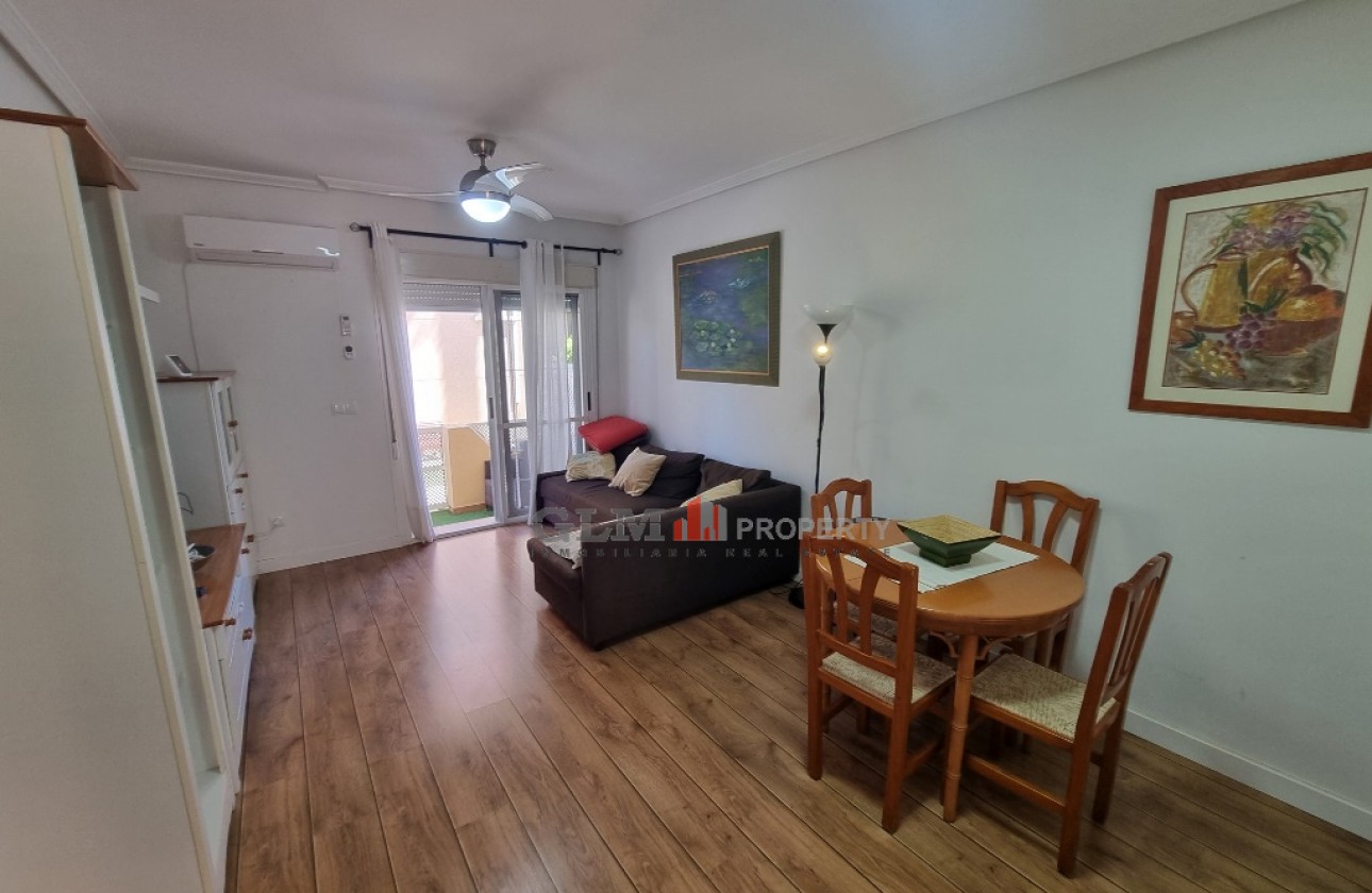 Resale - Apartment - Los Alcázares - Playa I