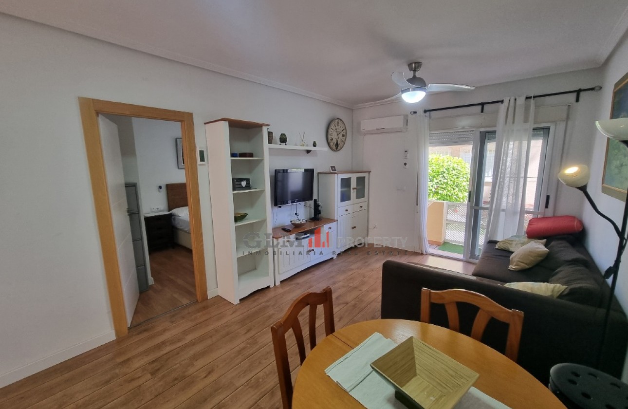 Resale - Apartment - Los Alcázares - Playa I