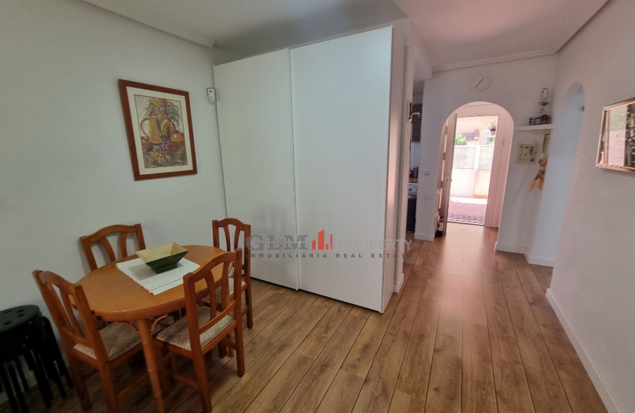 Resale - Apartment - Los Alcázares - Playa I