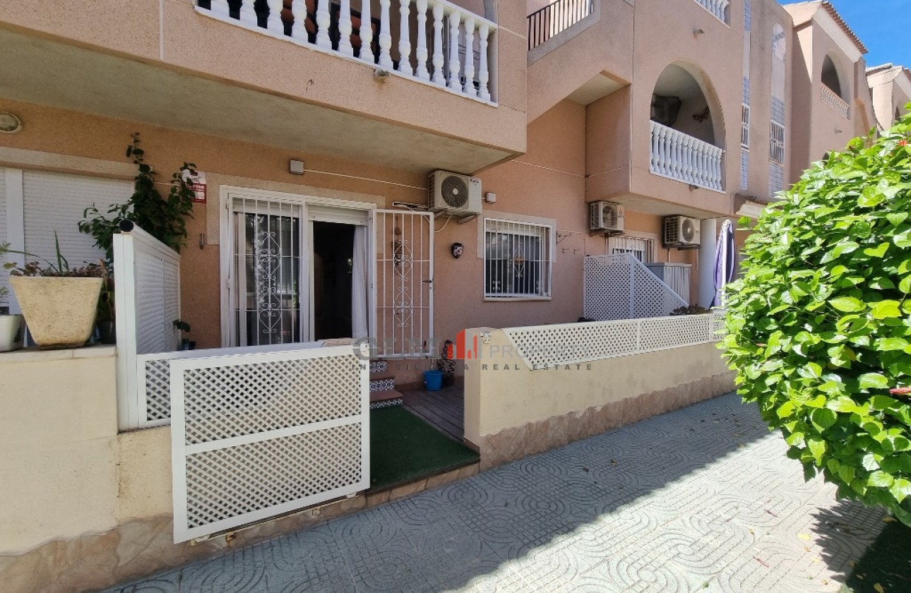 Resale - Apartment - Los Alcázares - Playa I