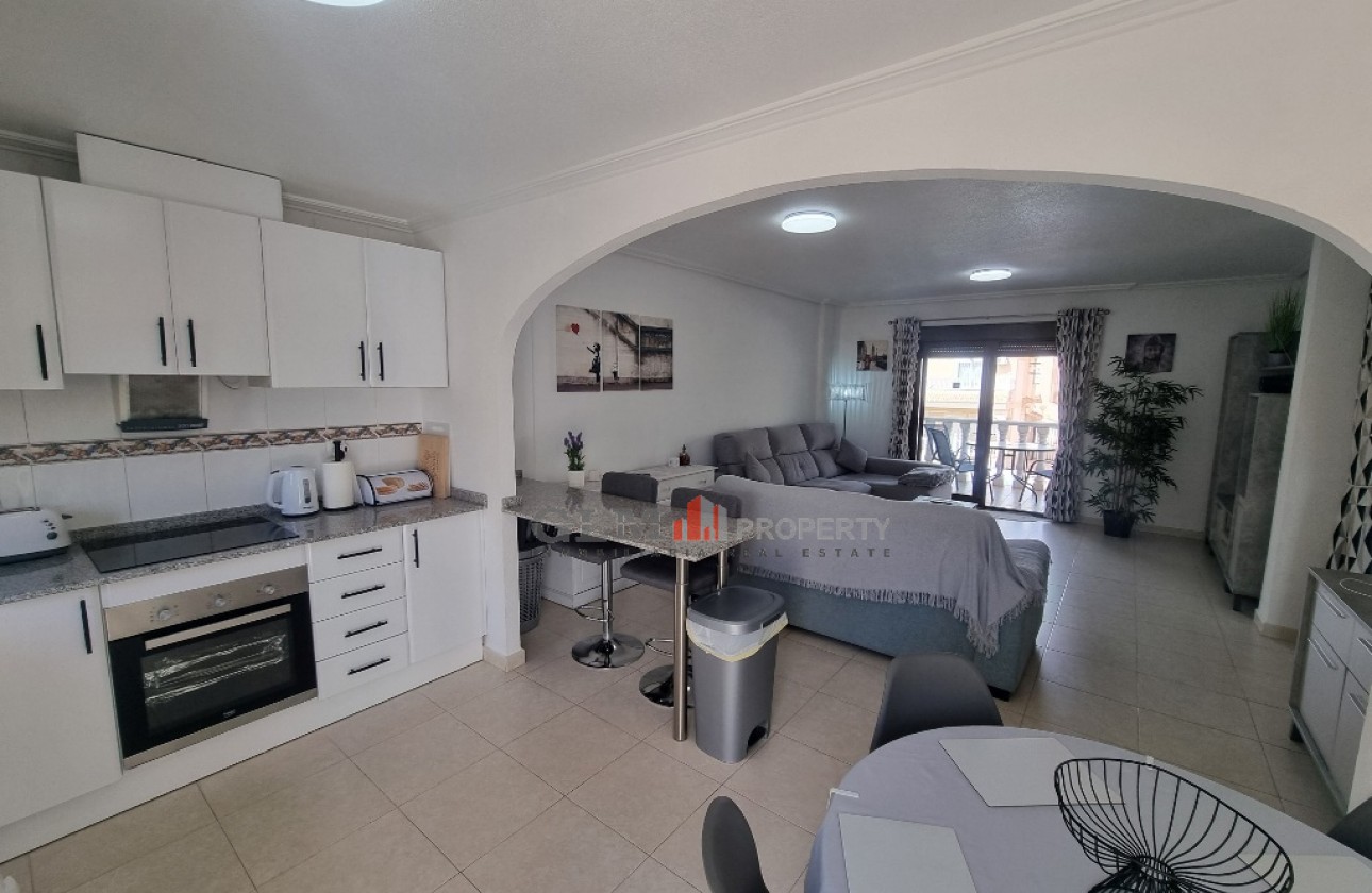 Resale - Apartment - Los Alcázares - Playa III