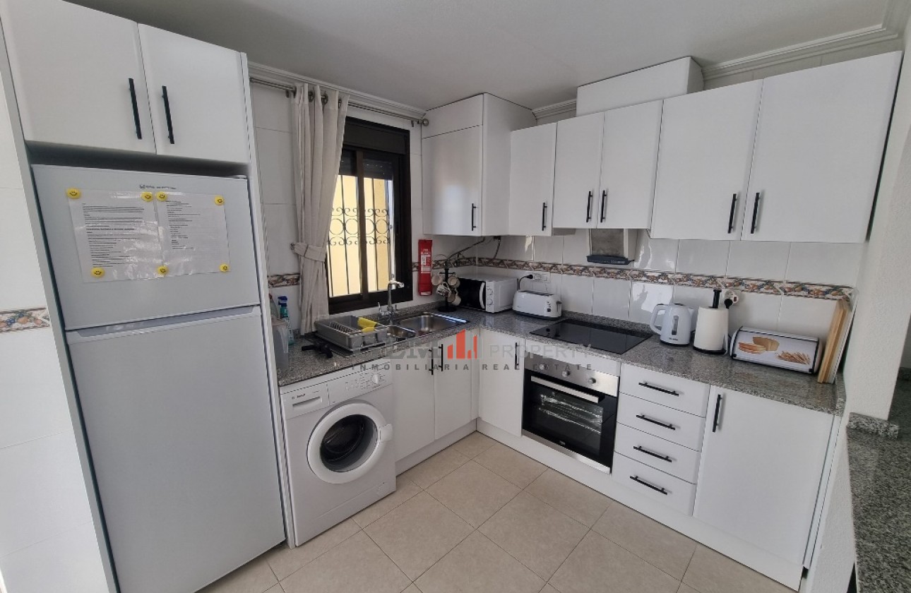 Resale - Apartment - Los Alcázares - Playa III