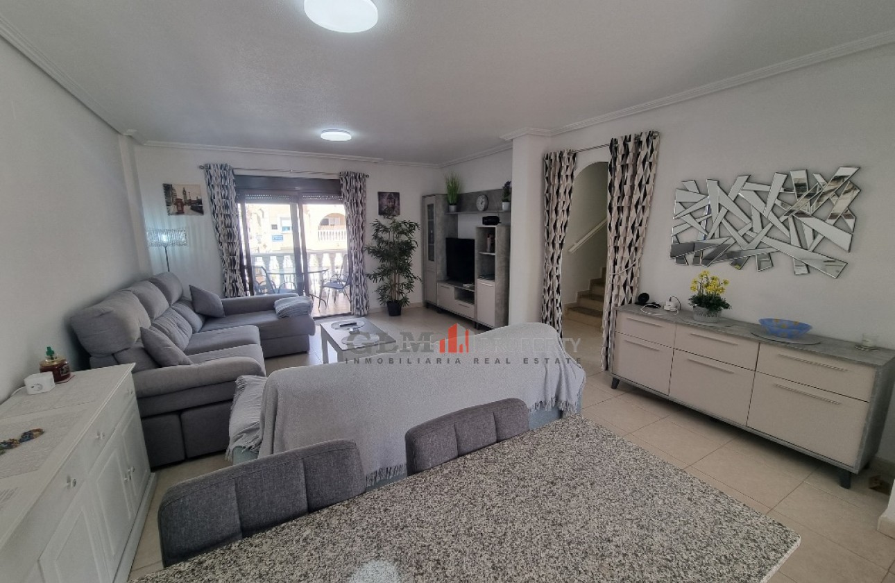 Resale - Apartment - Los Alcázares - Playa III