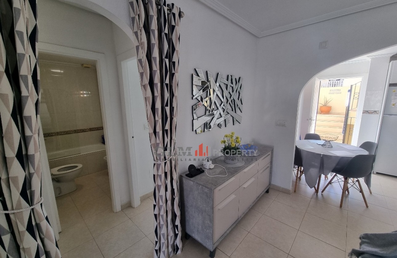 Resale - Apartment - Los Alcázares - Playa III
