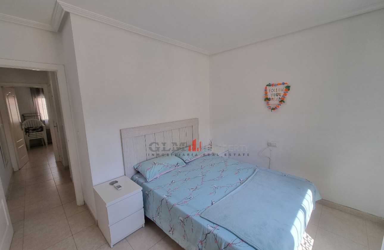 Resale - Apartment - Los Alcázares - Playa III