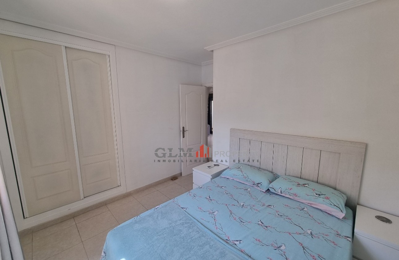 Resale - Apartment - Los Alcázares - Playa III
