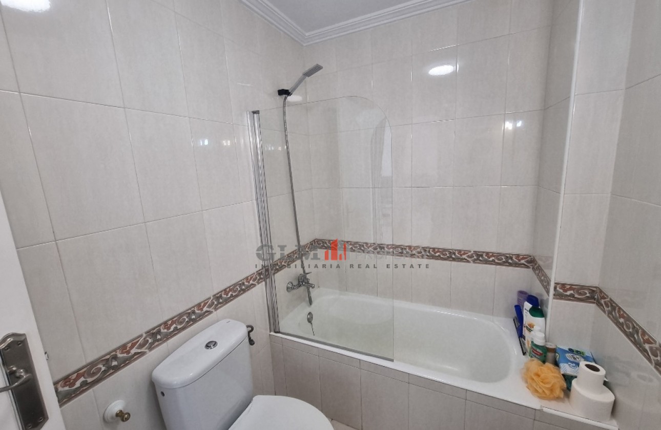Resale - Apartment - Los Alcázares - Playa III