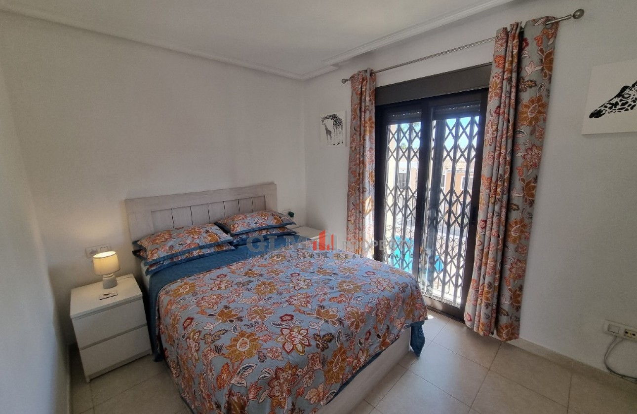 Resale - Apartment - Los Alcázares - Playa III
