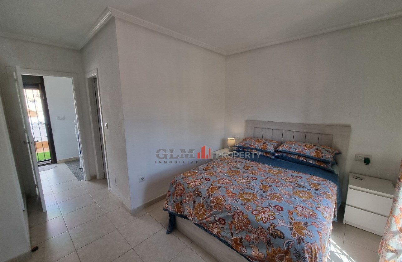 Resale - Apartment - Los Alcázares - Playa III