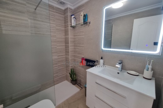 Resale - Apartment - Los Alcázares - Playa III