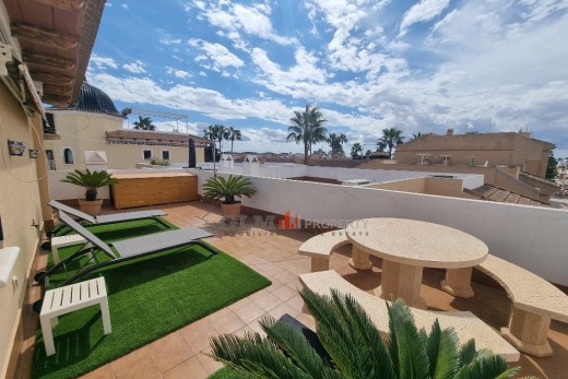 Resale - Apartment - Los Alcázares - Playa III