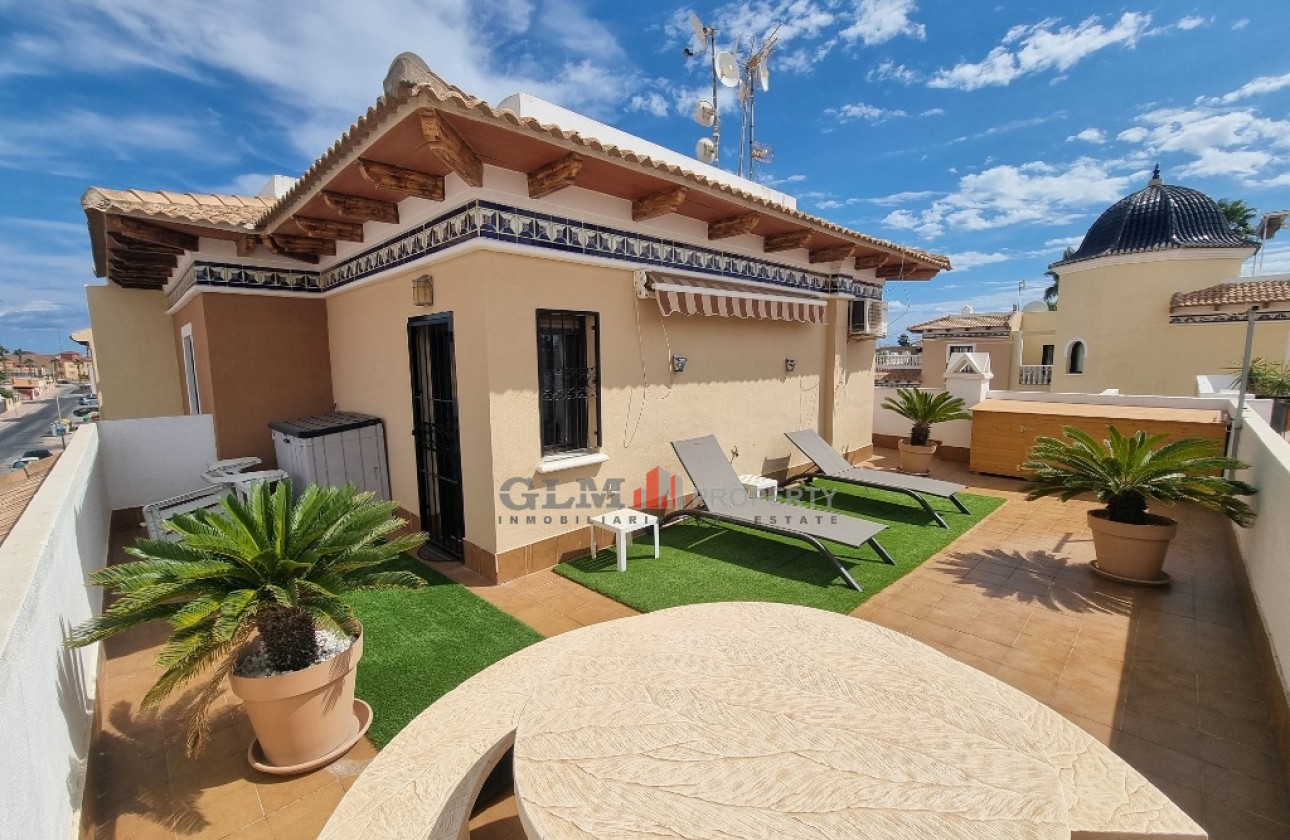 Resale - Apartment - Los Alcázares - Playa III