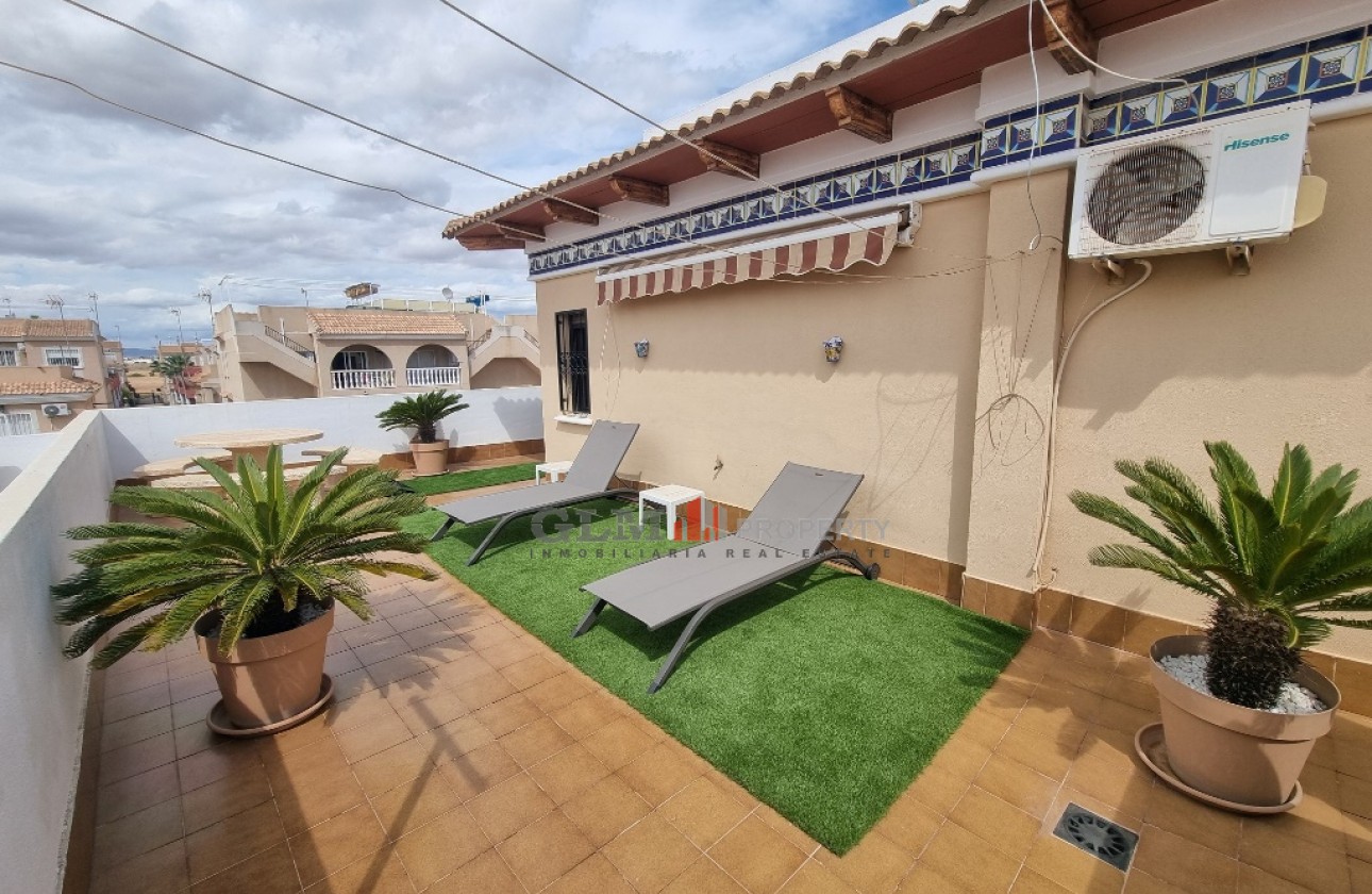 Resale - Apartment - Los Alcázares - Playa III
