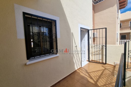 Resale - Apartment - Los Alcázares - Playa III
