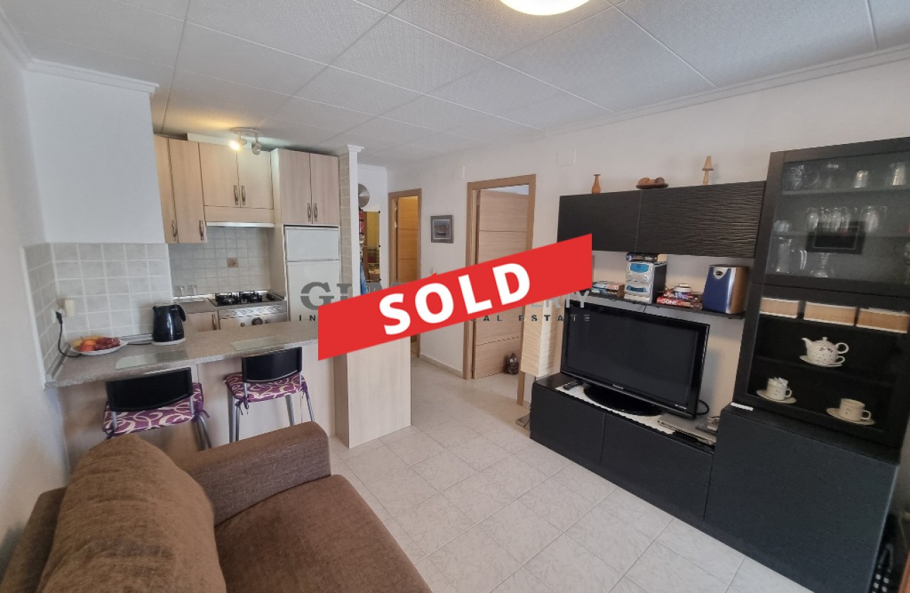 Resale - Apartment - Los Alcázares - Oasis