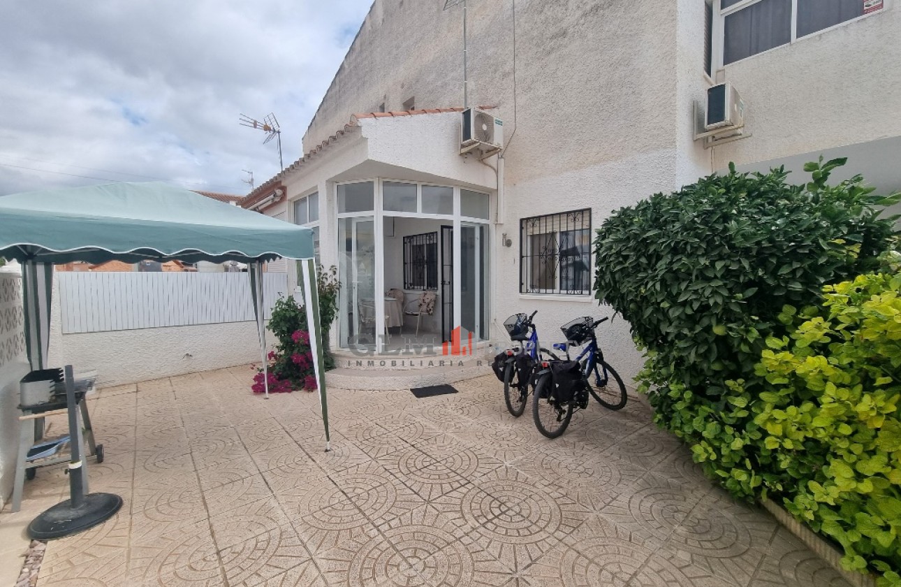 Resale - Apartment - Los Alcázares - Oasis