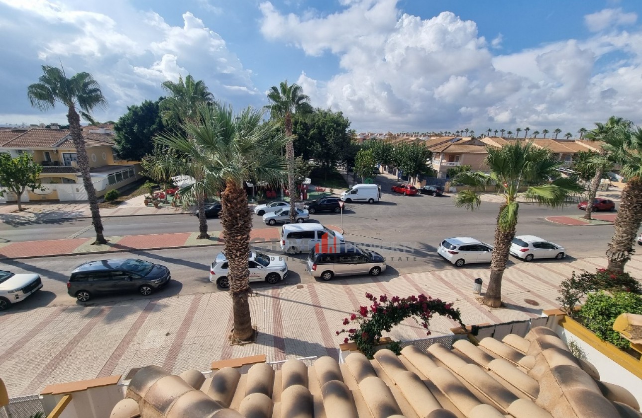 Återförsäljning -  - LOS NAREJOS - El Palmeral