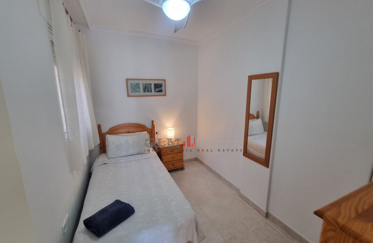 Resale - Apartment - Los Alcázares - Albatros